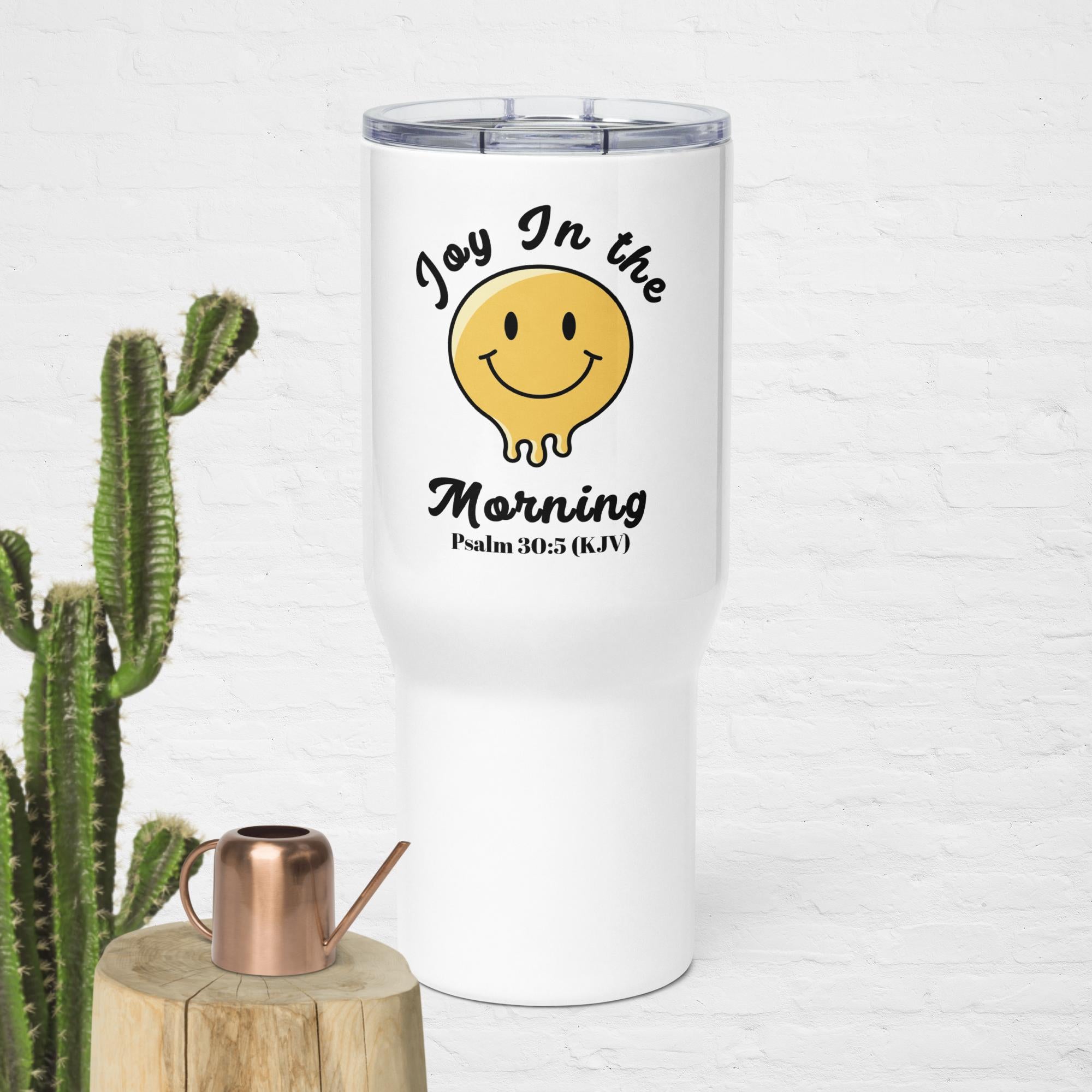 Travel mug with a handle